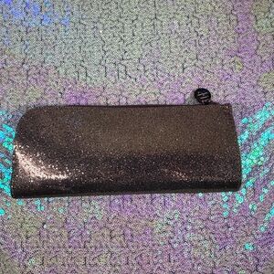 Elegant Glitter Brush Bag